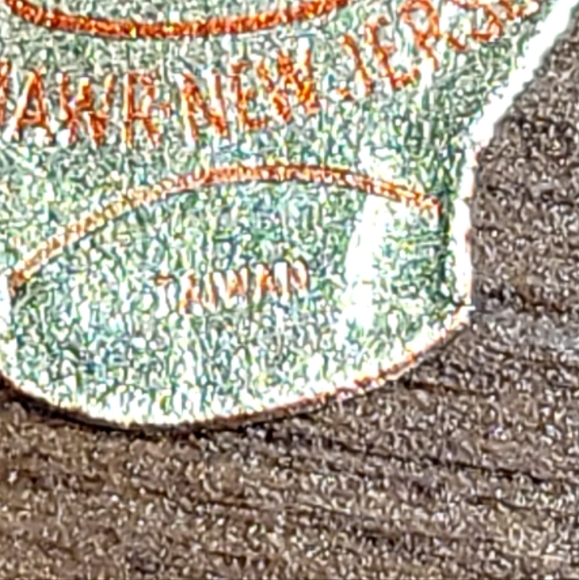 VTG. Price Product Magnetic Cutting Board.  (353) - Picture 3 of 10